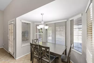 1906 E Caroline Lane, Tempe, AZ 85284 - Photo 9