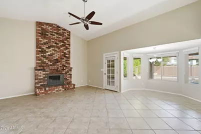 1906 E Caroline Lane, Tempe, AZ 85284 - Photo 11