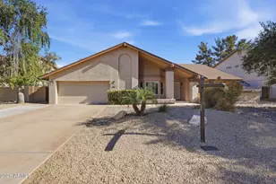 1906 E Caroline Ln, Tempe, AZ 85284 - Photo 3