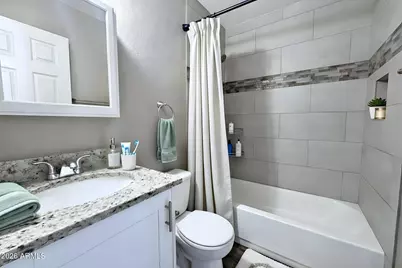 550 W 9th Street #Apt 4, Mesa, AZ 85201 - Photo 9