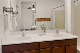 10562 E Corbin Ave, Mesa, AZ 85212 - Photo 15