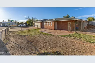 834 E Vine Avenue, Mesa, AZ 85204 - Photo 37