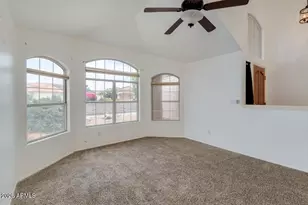 10186 Hacienda Dr, Goodyear, AZ 85338 - Photo 7