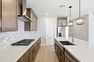 7758 W Hayward Ave, Glendale, AZ 85303 - Photo 5