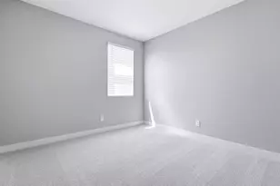 7758 W Hayward Ave, Glendale, AZ 85303 - Photo 13