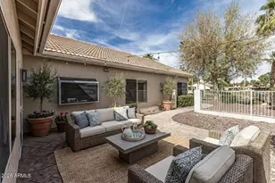 10709 E Champagne Dr, Sun Lakes, AZ 85248 - Photo 33