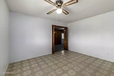 7931 E Monte Vista Road, Scottsdale, AZ 85257 - Photo 9