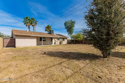 7931 E Monte Vista Road, Scottsdale, AZ 85257 - Photo 31