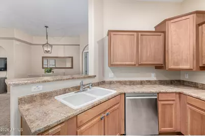 14575 W Mountain View Boulevard #10116, Surprise, AZ 85374 - Photo 15