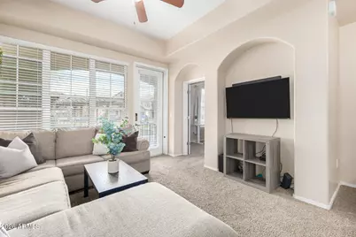 14575 W Mountain View Boulevard #10116, Surprise, AZ 85374 - Photo 7