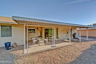 10122 W Willowcreek Circle, Sun City, AZ 85373 - Photo 17