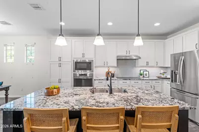 2167 S Osborn Lane, Gilbert, AZ 85295 - Photo 11