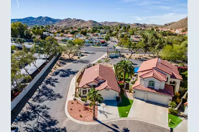 4814 E Monte Way, Phoenix, AZ 85044 - Photo 33