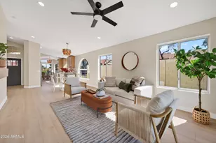 4814 E Monte Way, Phoenix, AZ 85044 - Photo 11