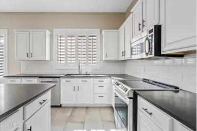 6435 S Blake Court, Gilbert, AZ 85298 - Photo 7
