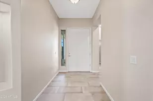 6435 S Blake Ct, Gilbert, AZ 85298 - Photo 3