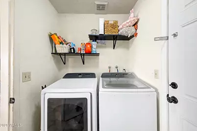 4202 W Aster Drive, Phoenix, AZ 85029 - Photo 11