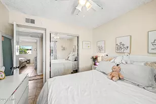 4202 W Aster Dr, Phoenix, AZ 85029 - Photo 17