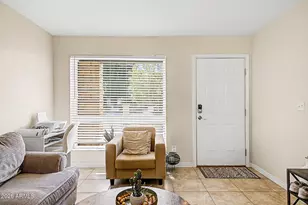 4202 W Aster Dr, Phoenix, AZ 85029 - Photo 3