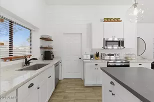 5501 E Emelita Ave, Mesa, AZ 85206 - Photo 7