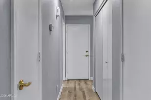 4402 E Glenhaven Dr, Phoenix, AZ 85048 - Photo 13