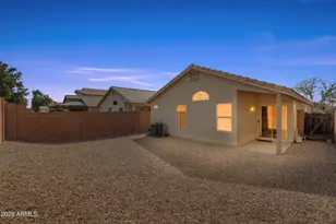 4402 E Glenhaven Dr, Phoenix, AZ 85048 - Photo 25