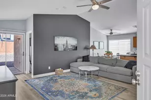 4402 E Glenhaven Dr, Phoenix, AZ 85048 - Photo 5