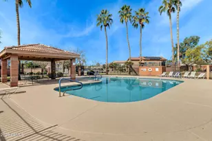 4402 E Glenhaven Dr, Phoenix, AZ 85048 - Photo 29