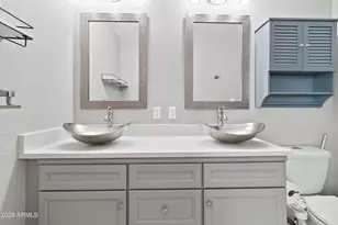 8225 E Berridge Ln, Scottsdale, AZ 85250 - Photo 19