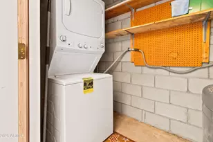 8225 E Berridge Ln, Scottsdale, AZ 85250 - Photo 25