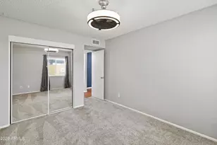 8225 E Berridge Ln, Scottsdale, AZ 85250 - Photo 13