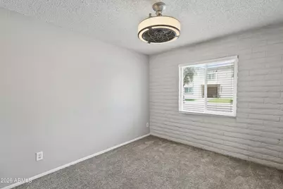 8225 E Berridge Lane, Scottsdale, AZ 85250 - Photo 9