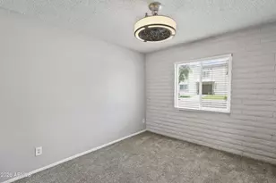 8225 E Berridge Ln, Scottsdale, AZ 85250 - Photo 9