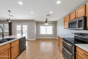 18160 N 89th Ln, Peoria, AZ 85382 - Photo 15