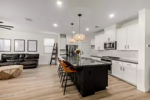 14137 W Voltaire St, Surprise, AZ 85379 - Photo 27