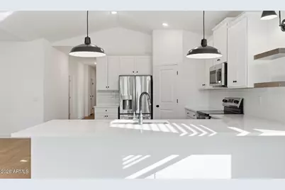 23375 W Raymond Street, Buckeye, AZ 85326 - Photo 7