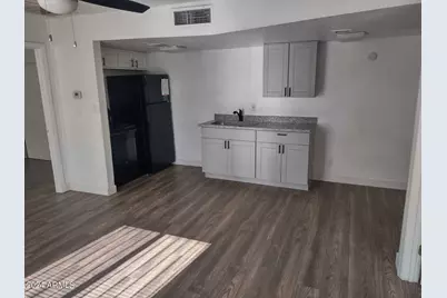 3224 W Jackson Street #3, Phoenix, AZ 85009 - Photo 3