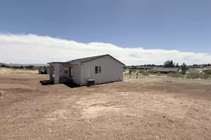 20154 E Prickly Pear Dr, Mayer, AZ 86333 - Photo 19