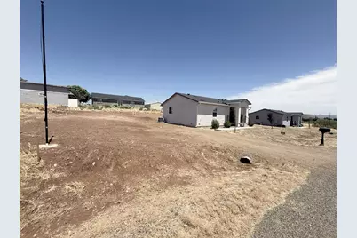 20154 E Prickly Pear Drive, Mayer, AZ 86333 - Photo 7