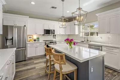 4307 E Vista Bonita Drive, Phoenix, AZ 85050 - Photo 3