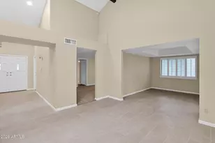 10417 E Cinnabar Ave, Scottsdale, AZ 85258 - Photo 11