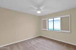 10417 E Cinnabar Ave, Scottsdale, AZ 85258 - Photo 25