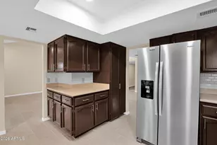 10417 E Cinnabar Ave, Scottsdale, AZ 85258 - Photo 17