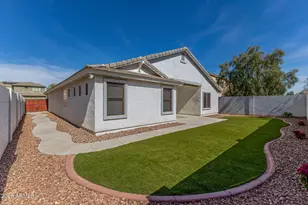 17845 W Hearn Rd, Surprise, AZ 85388 - Photo 25