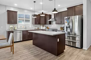 25154 N 134th Ln, Peoria, AZ 85383 - Photo 5