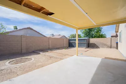 8563 W Mission Lane, Peoria, AZ 85345 - Photo 23