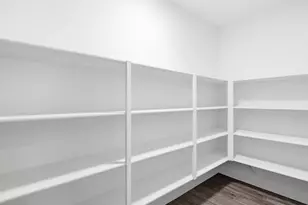 7766 N 78th Dr, Glendale, AZ 85303 - Photo 9