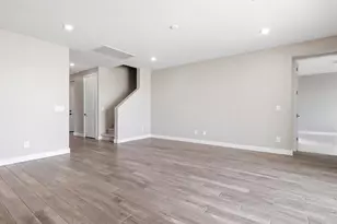 7766 N 78th Dr, Glendale, AZ 85303 - Photo 11