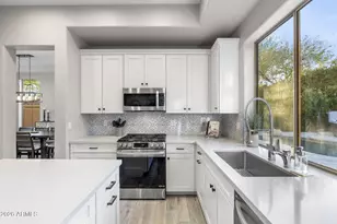 10358 E Bahia Dr, Scottsdale, AZ 85255 - Photo 7