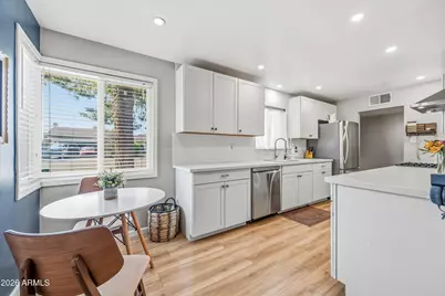 1831 W Northview Avenue, Phoenix, AZ 85021 - Photo 9